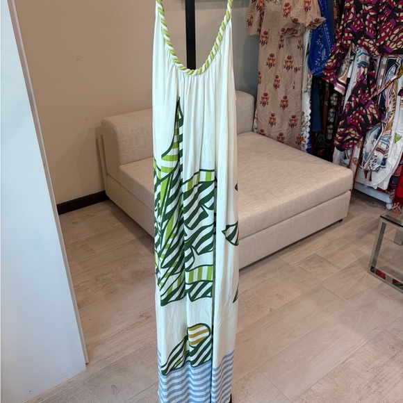 Farm Rio: Off-White Banana Tree Euroflax™
Premium Linen Maxi Dress - Picture 9 of 9
